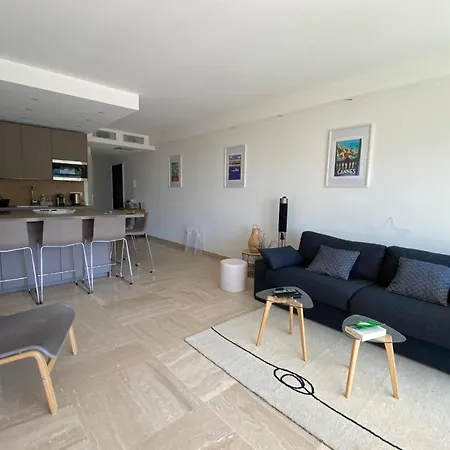 Exceptional Center Sea View And Swimming Pool Live In Parc Bruyere Διαμέρισμα *