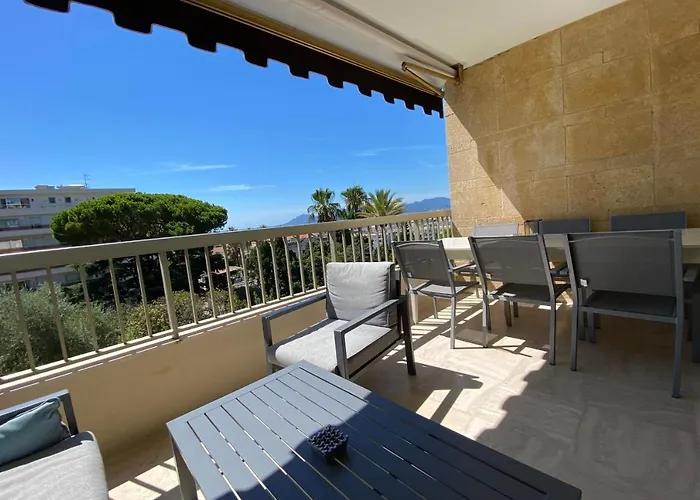 Daire Exceptional Center Sea View And Swimming Pool Live In Parc Bruyere
